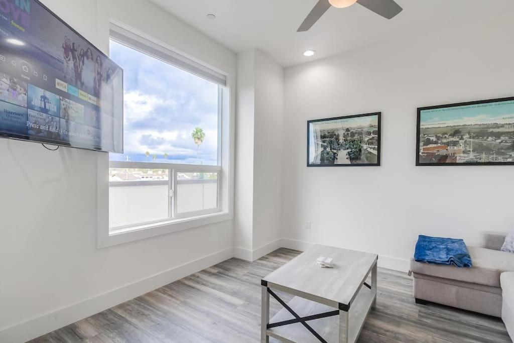 Park Blvd Paradise 301 Ada Compliant With A Apartment